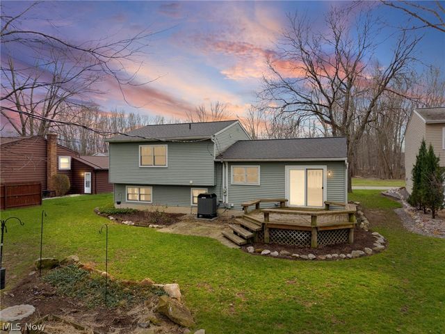 26772 Skyline Drive, Olmsted Twp, OH 44138