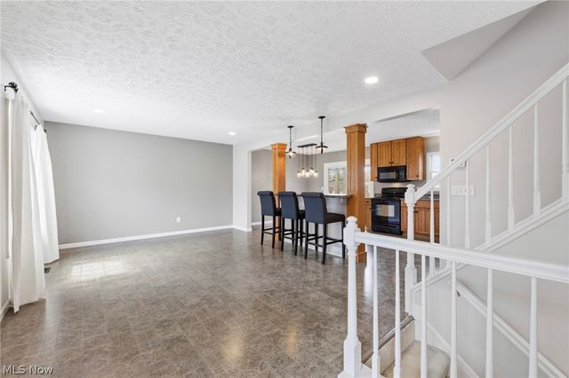 26772 Skyline Drive, Olmsted Twp, OH 44138