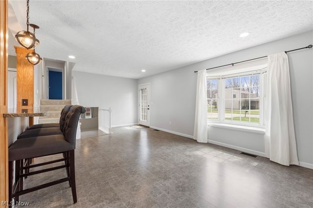 26772 Skyline Drive, Olmsted Twp, OH 44138