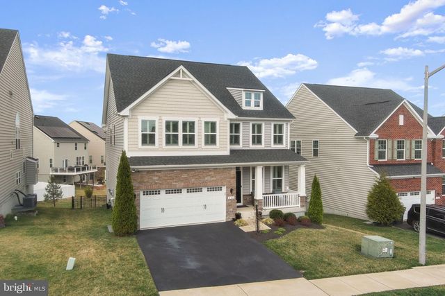 4513 COTSWOLD MANOR LOOP, Woodbridge, VA 22192