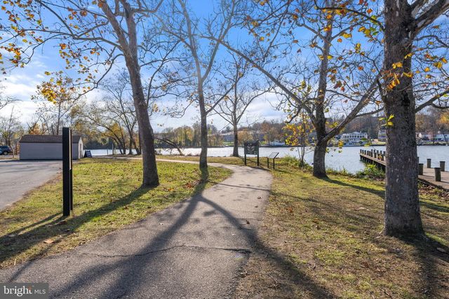 4513 COTSWOLD MANOR LOOP, Woodbridge, VA 22192