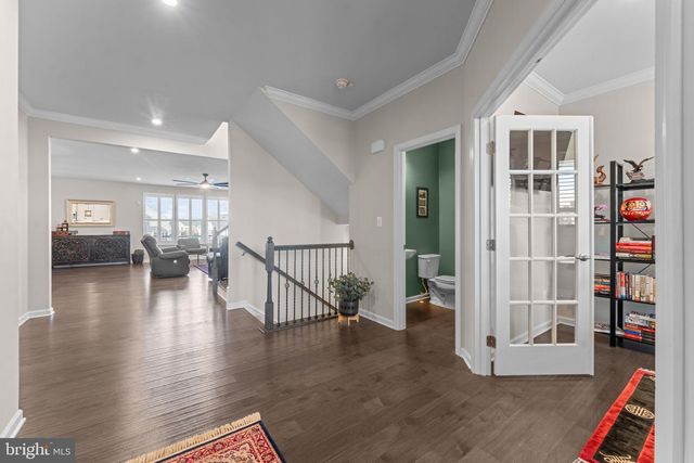 4513 COTSWOLD MANOR LOOP, Woodbridge, VA 22192