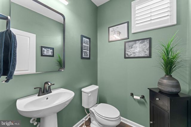 4513 COTSWOLD MANOR LOOP, Woodbridge, VA 22192