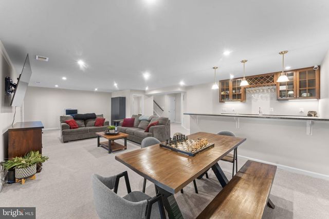 4513 COTSWOLD MANOR LOOP, Woodbridge, VA 22192