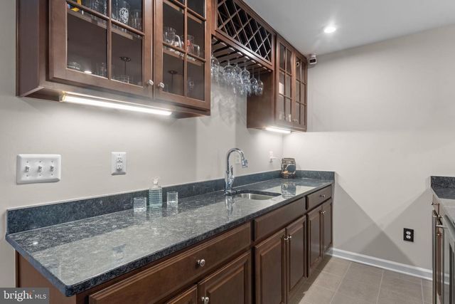 4513 COTSWOLD MANOR LOOP, Woodbridge, VA 22192