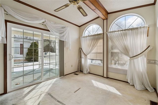 236 Ridge Ln, Murrysville, PA 15668