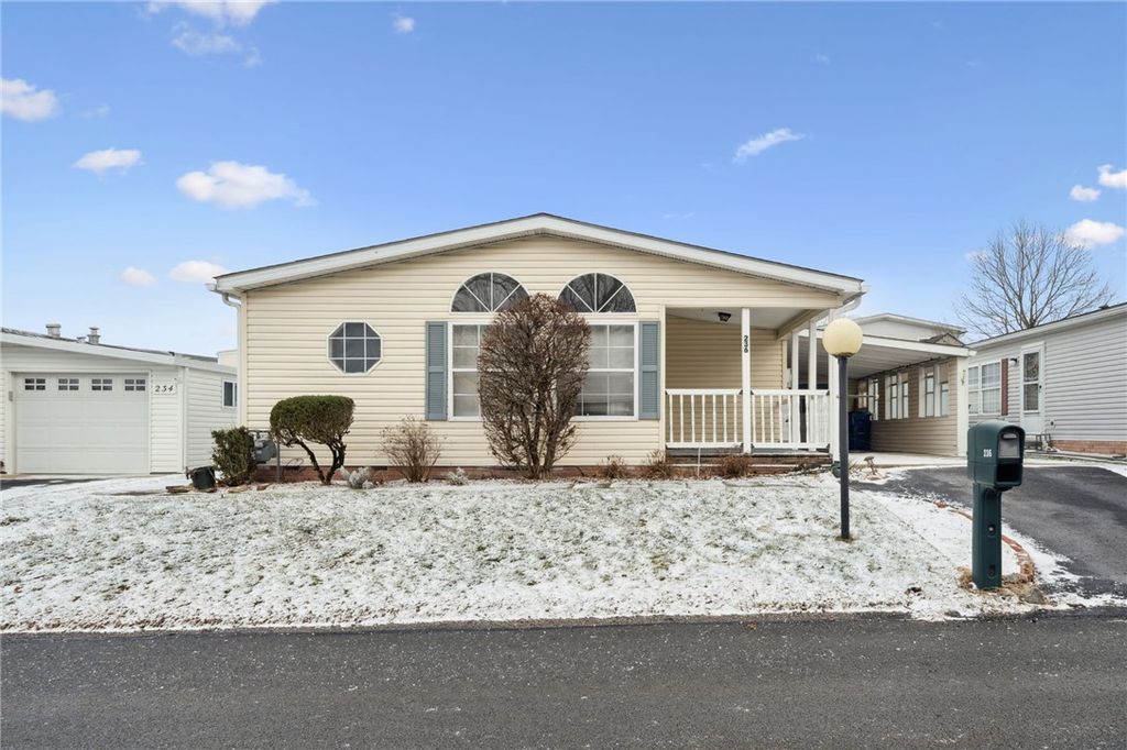 236 Ridge Ln, Murrysville, PA 15668