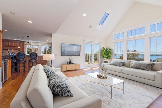 30 Bonnet View Drive, Jamestown, RI 02835