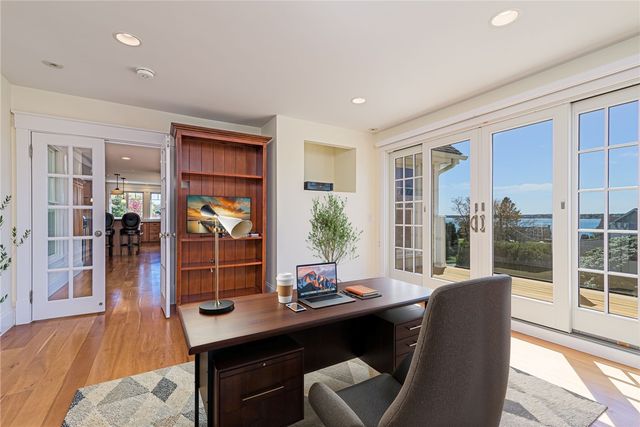 30 Bonnet View Drive, Jamestown, RI 02835