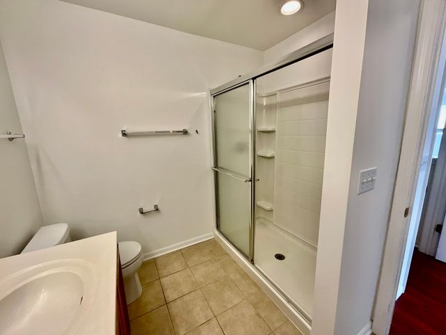 1829 N Crenshaw Circle, Vernon Hills, IL 60061