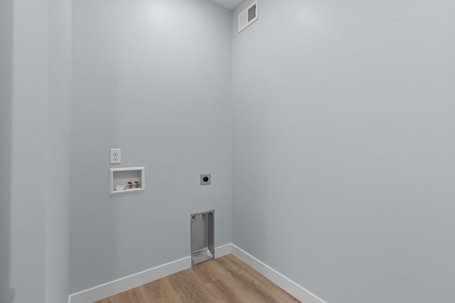 15828 Old Stonebridge Trail, Brainerd, MN 56401