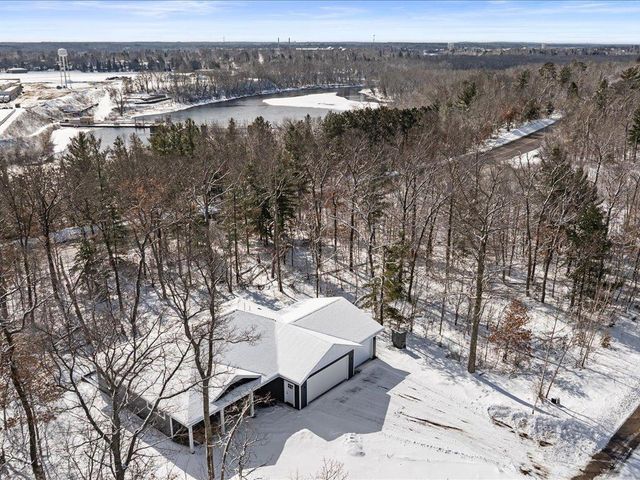 15828 Old Stonebridge Trail, Brainerd, MN 56401