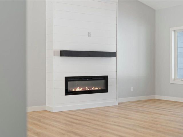 15828 Old Stonebridge Trail, Brainerd, MN 56401