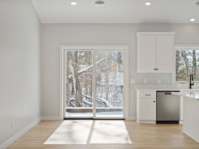 15828 Old Stonebridge Trail, Brainerd, MN 56401