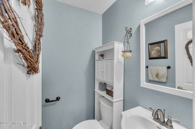 13 Providence Lane, Howell, NJ 07731