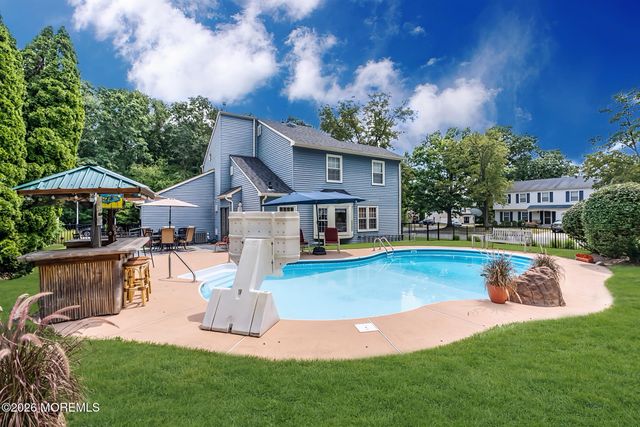 13 Providence Lane, Howell, NJ 07731