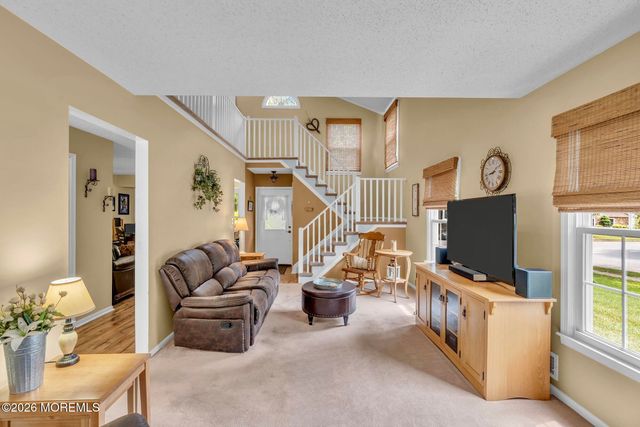 13 Providence Lane, Howell, NJ 07731
