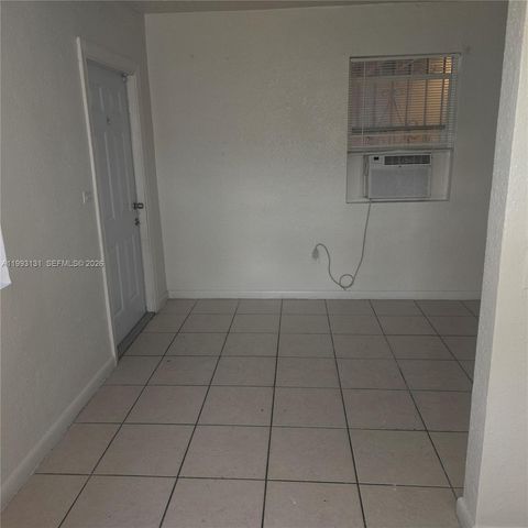 8012 NW 5th Ct 8002, Miami, FL 33150