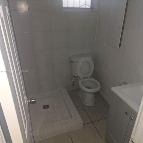 8012 NW 5th Ct 8002, Miami, FL 33150