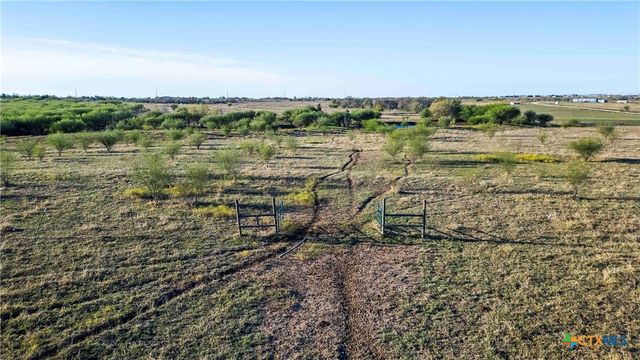 3191 County Road 463, Elgin, TX 78621