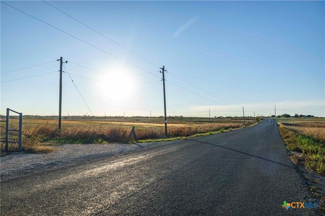 3191 County Road 463, Elgin, TX 78621