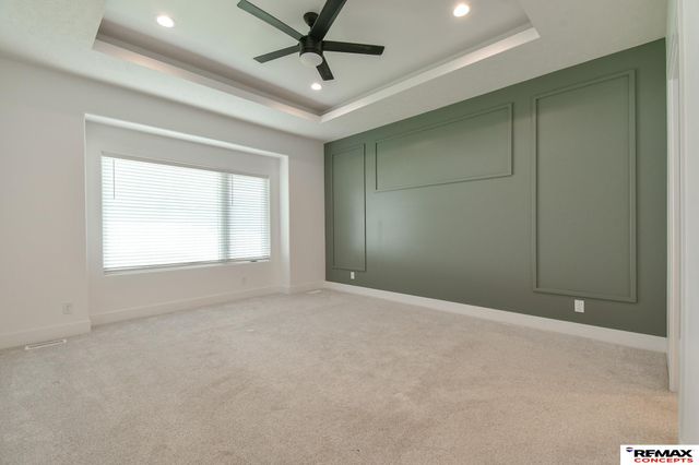 921 S 88th Street, Lincoln, NE 68520