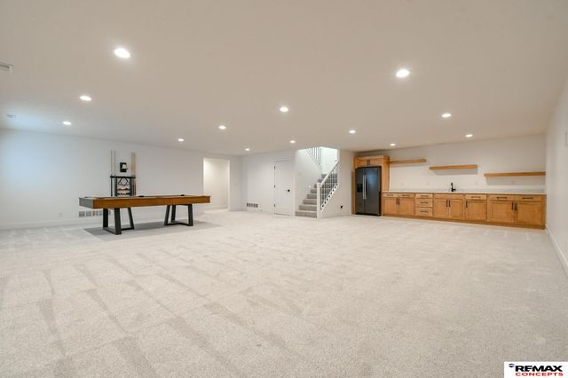 921 S 88th Street, Lincoln, NE 68520
