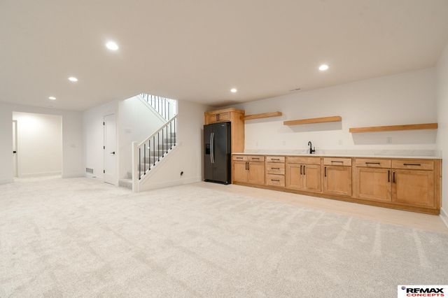 921 S 88th Street, Lincoln, NE 68520
