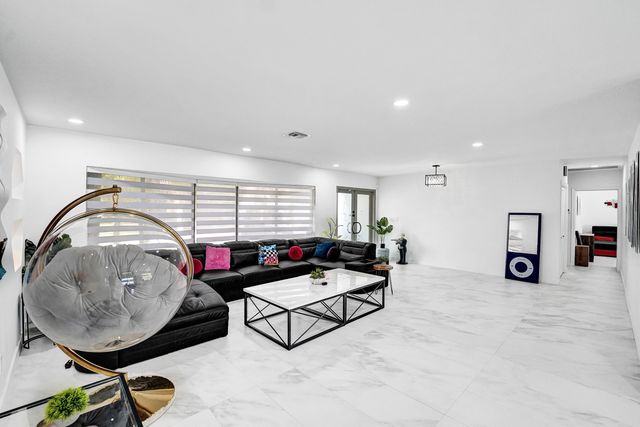 3681 N 54th Avenue, Hollywood, FL 33021
