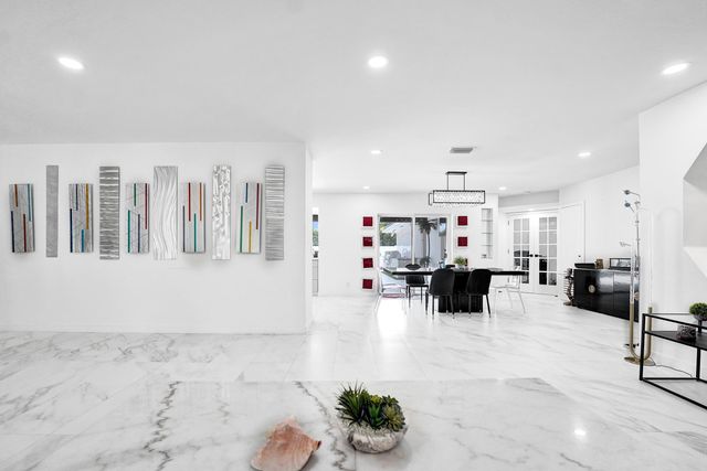 3681 N 54th Avenue, Hollywood, FL 33021