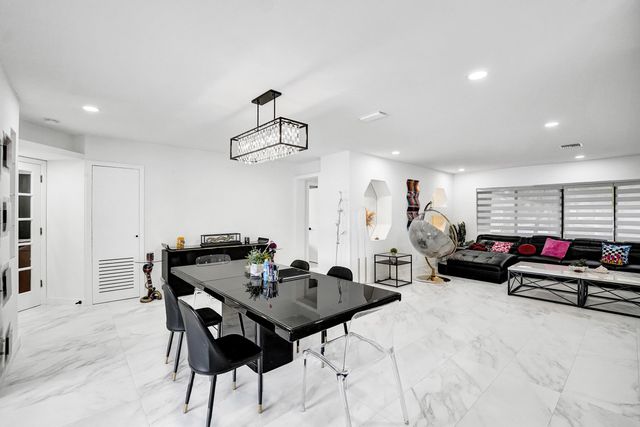 3681 N 54th Avenue, Hollywood, FL 33021