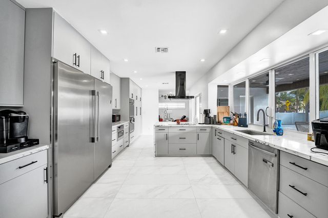 3681 N 54th Avenue, Hollywood, FL 33021