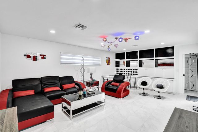3681 N 54th Avenue, Hollywood, FL 33021