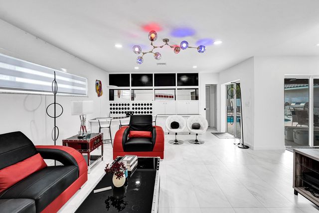 3681 N 54th Avenue, Hollywood, FL 33021