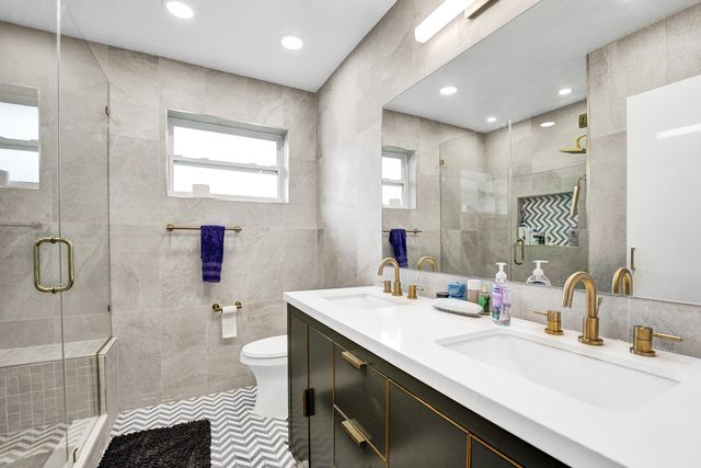 3681 N 54th Avenue, Hollywood, FL 33021