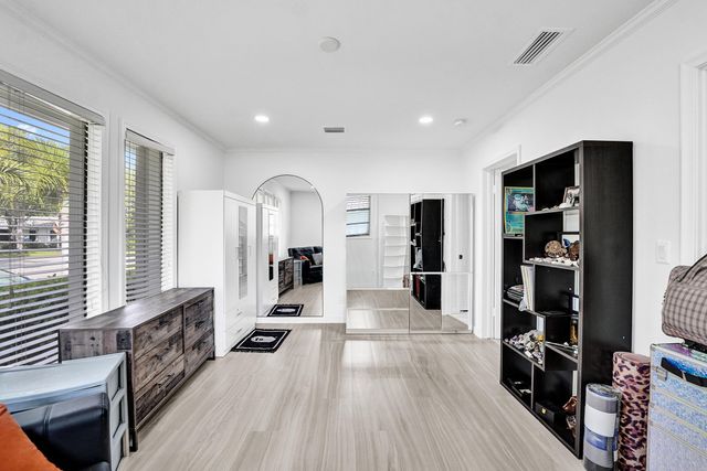 3681 N 54th Avenue, Hollywood, FL 33021