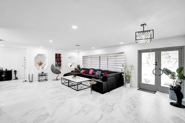 3681 N 54th Avenue, Hollywood, FL 33021