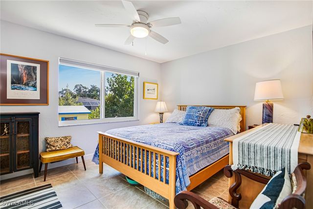 27284 Barbarosa ST, Bonita Springs, FL 34135