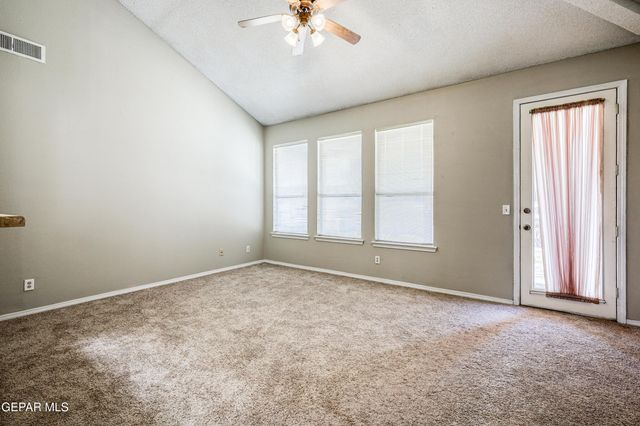 437 Sand Verbena Street, Horizon City, TX 79928