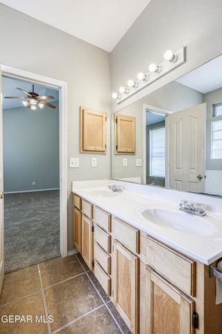 437 Sand Verbena Street, Horizon City, TX 79928