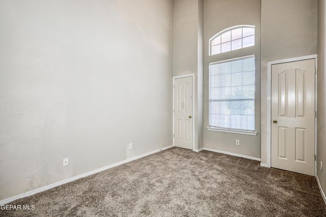 437 Sand Verbena Street, Horizon City, TX 79928