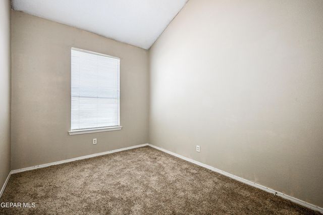 437 Sand Verbena Street, Horizon City, TX 79928