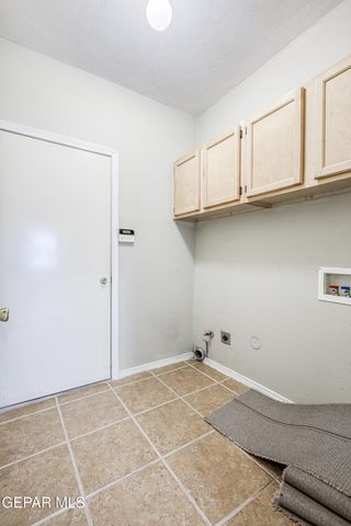 437 Sand Verbena Street, Horizon City, TX 79928