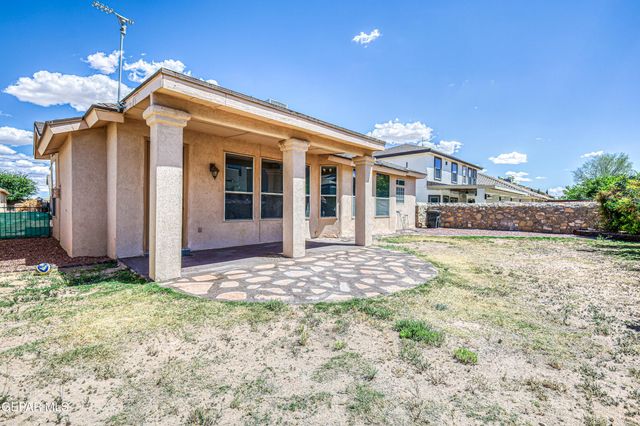 437 Sand Verbena Street, Horizon City, TX 79928