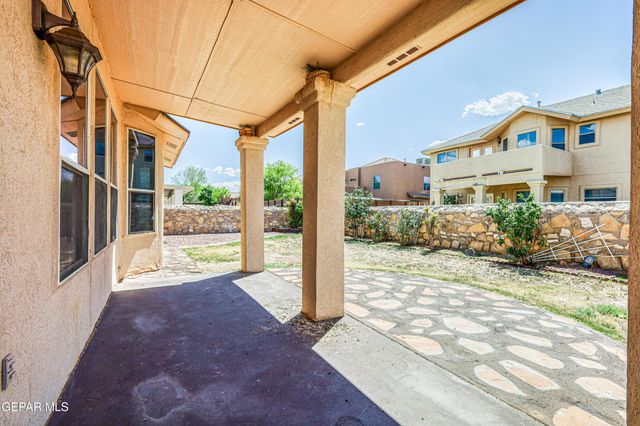 437 Sand Verbena Street, Horizon City, TX 79928