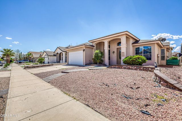 437 Sand Verbena Street, Horizon City, TX 79928