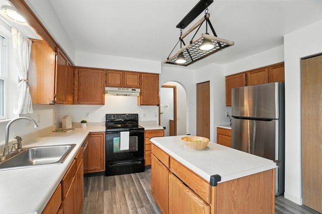 103 Kettering Bend, Delaware, OH 43015