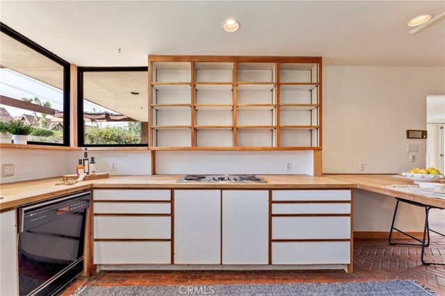 821 Novelda Road, Alhambra, CA 91801