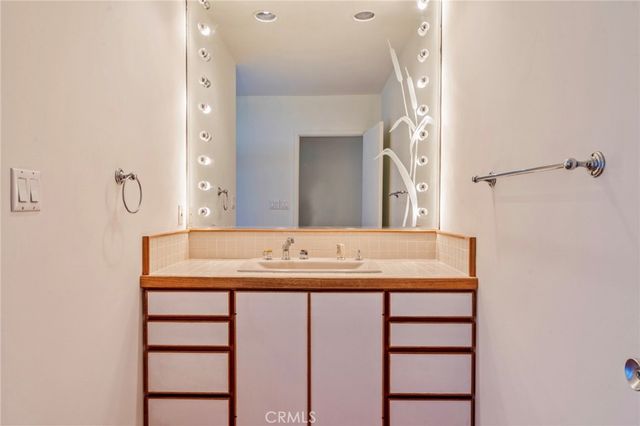 821 Novelda Road, Alhambra, CA 91801