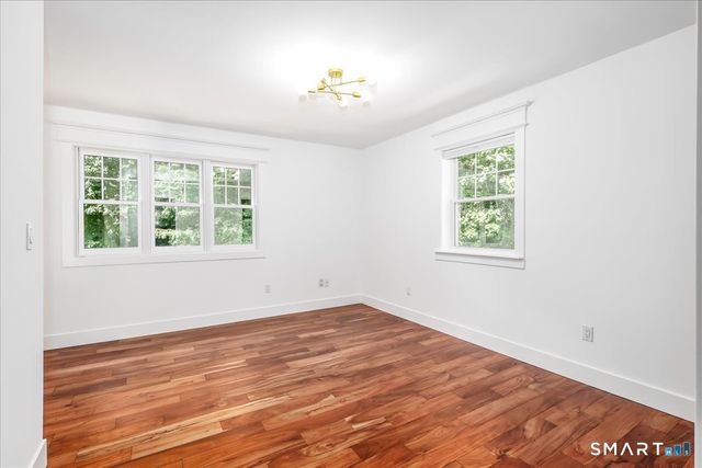 7 Coach Hill, Danbury, CT 06811